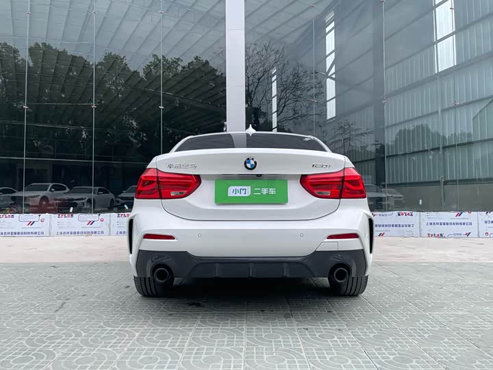 Фото 8 - BMW 1 Series