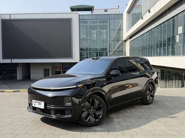 Фото 1 - LiXiang L9