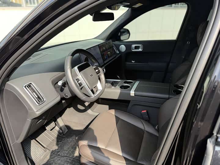 Фото 6 - LiXiang L9