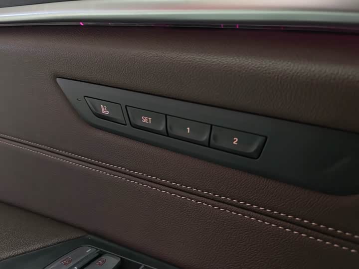 Фото 7 - BMW 5 Series