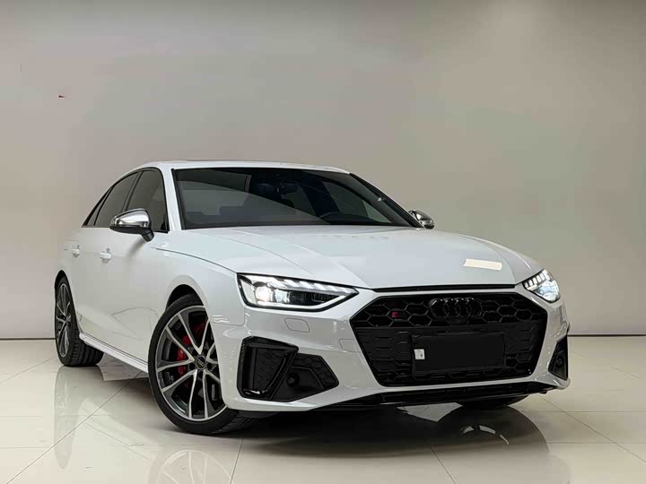 Фото 3 - Audi S4