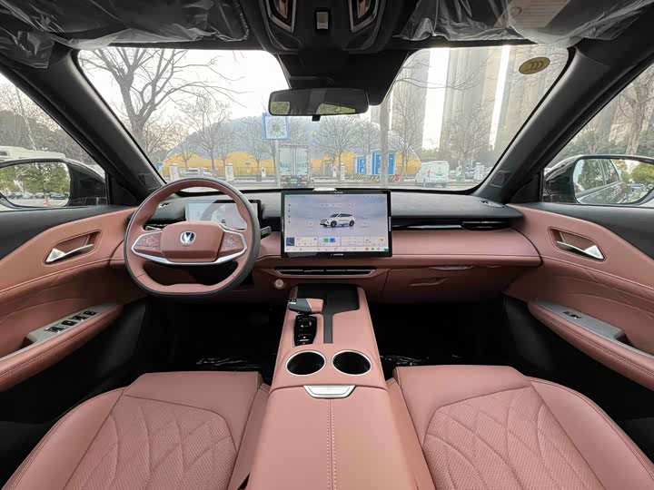 Фото 5 - Changan UNI-Z Hybrid