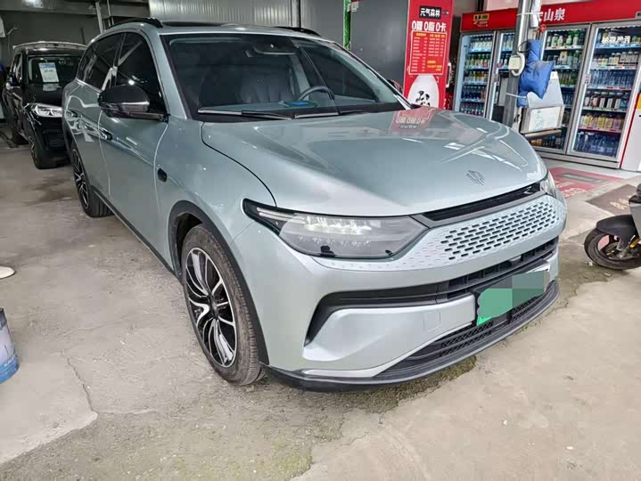 Фото 1 - Leapmotor C11