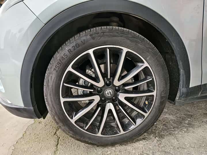 Фото 5 - Leapmotor C11