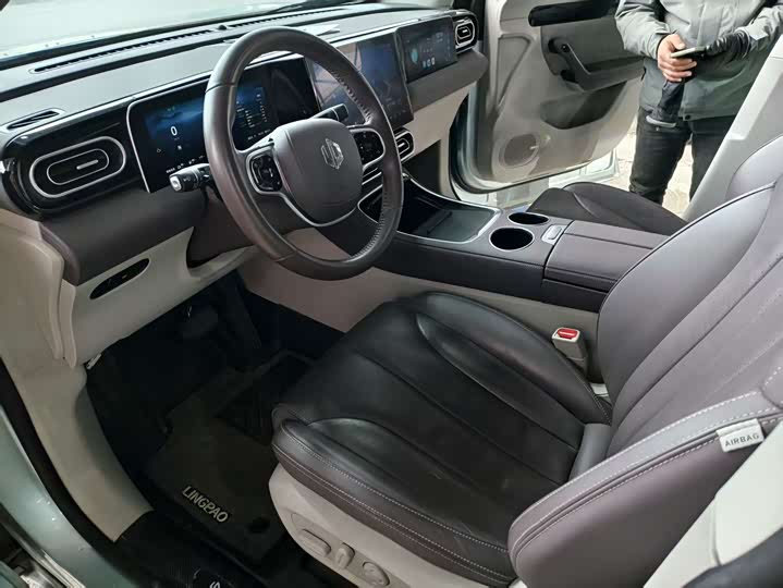 Фото 7 - Leapmotor C11