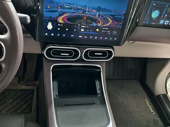 Фото 9 - Leapmotor C11