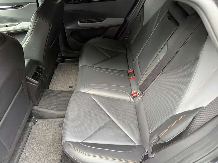 Photo 7 - Changan UNI-V