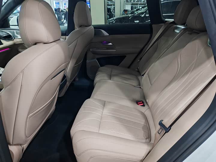 Фото 6 - XPeng G9