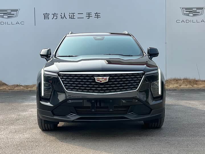Фото 2 - Cadillac XT4