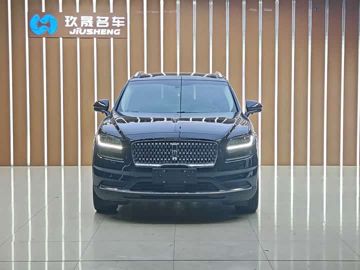 Фото 5 - Lincoln Nautilus