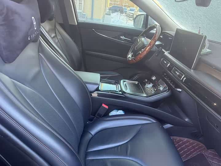 Фото 6 - Lincoln Nautilus