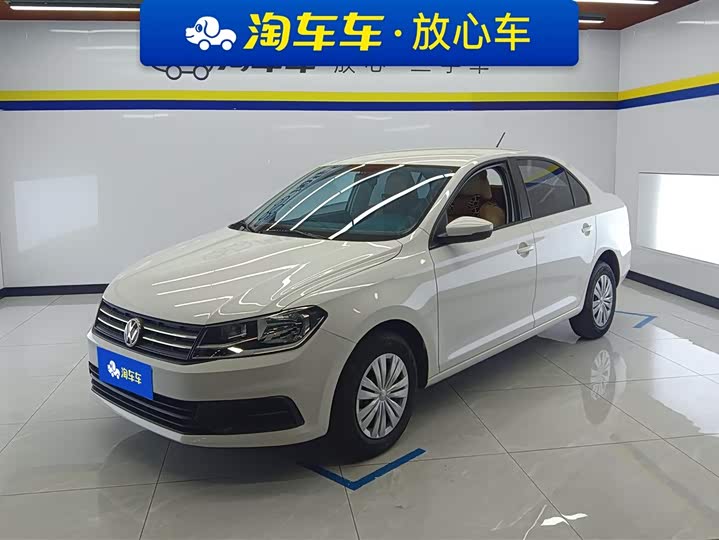 Фото 1 - Volkswagen Santana