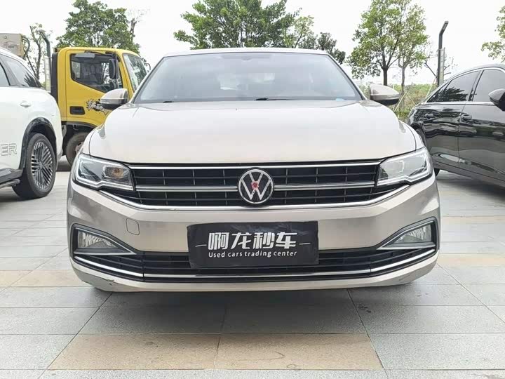 Фото 2 - Volkswagen Bora