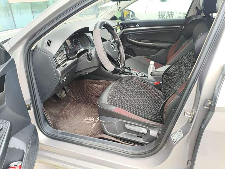 Фото 4 - Volkswagen Bora