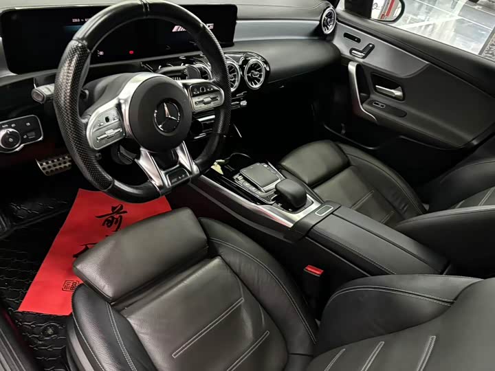 Фото 7 - Mercedes-Benz A-Class AMG