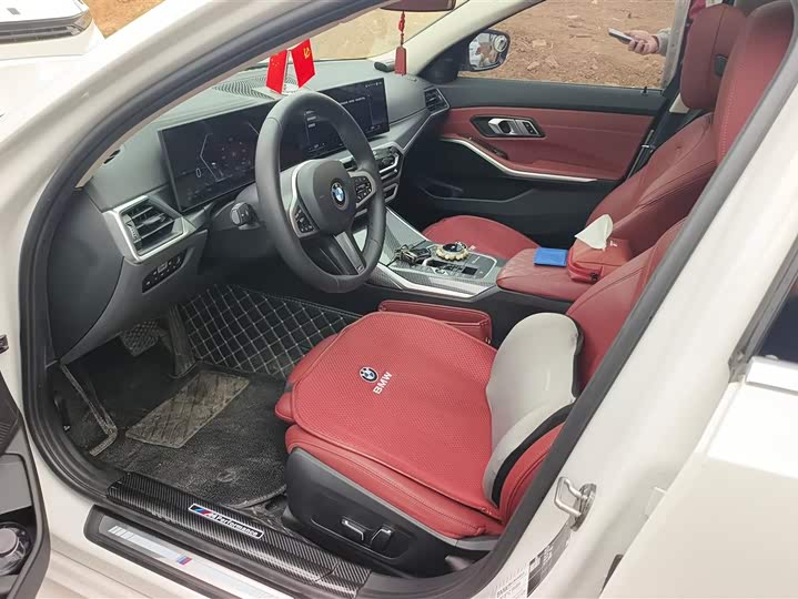 Фото 9 - BMW 3 Series