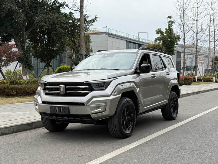 Фото 1 - Tank 400