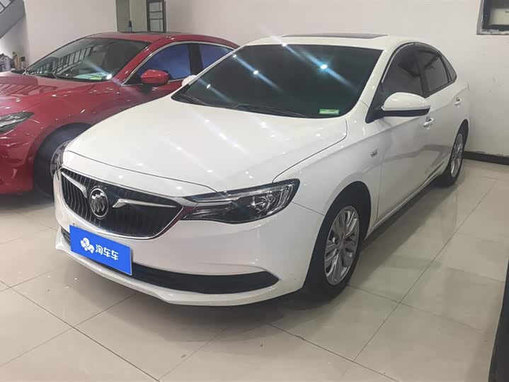 Photo 1 - Buick Excelle GT