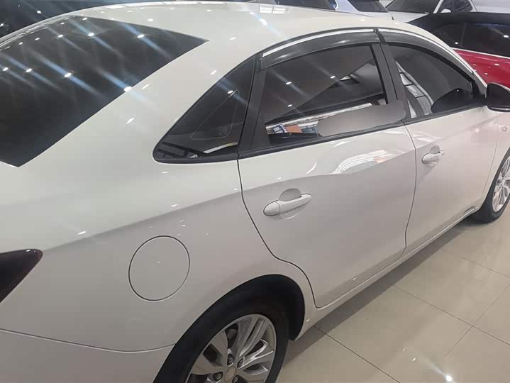 Photo 3 - Buick Excelle GT