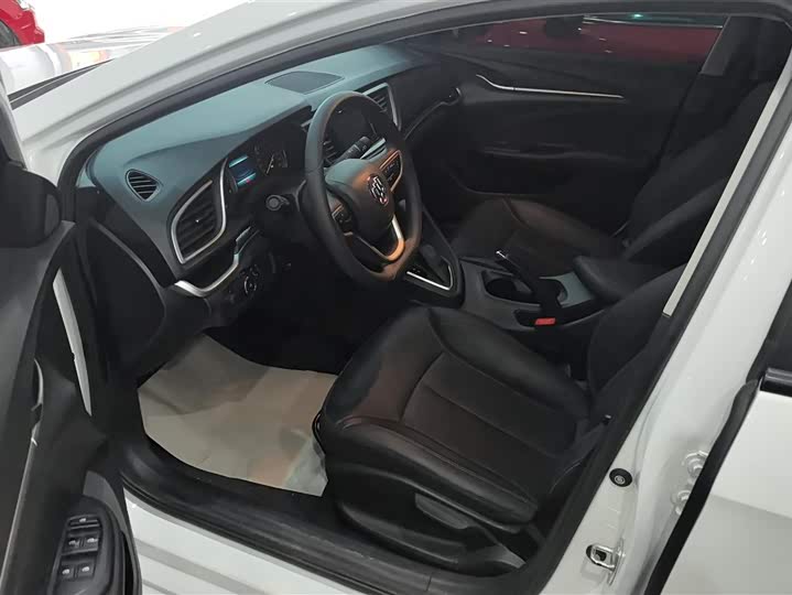 Photo 9 - Buick Excelle GT