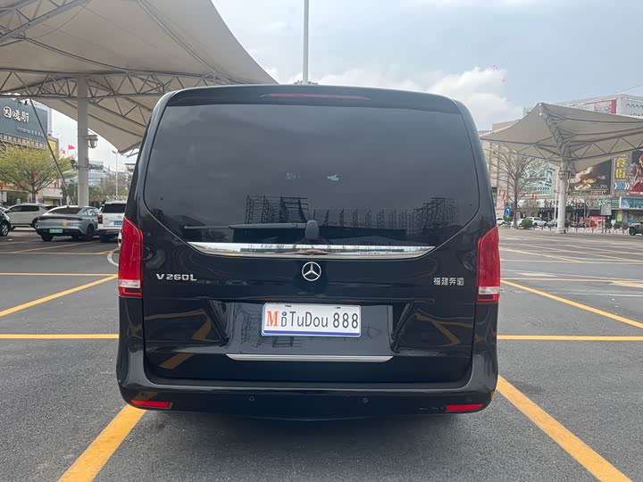 Фото 5 - Mercedes-Benz V-Class