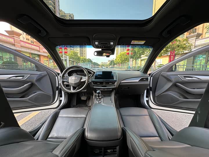 Фото 6 - Cadillac CT5