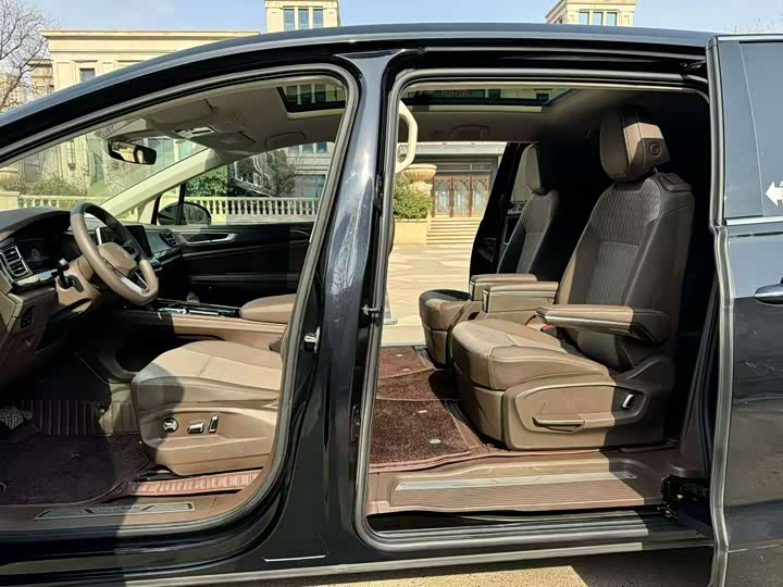 Фото 4 - Volkswagen Viloran