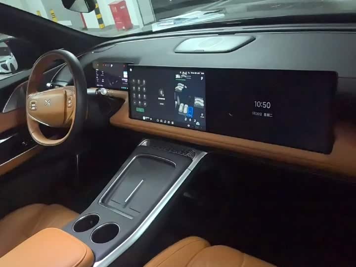 Фото 4 - XPeng G9