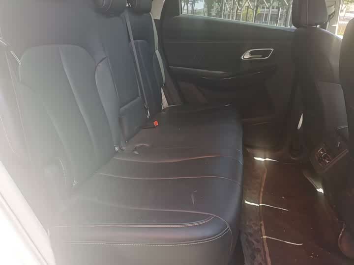 Фото 9 - Changan Oshan X7 Plus