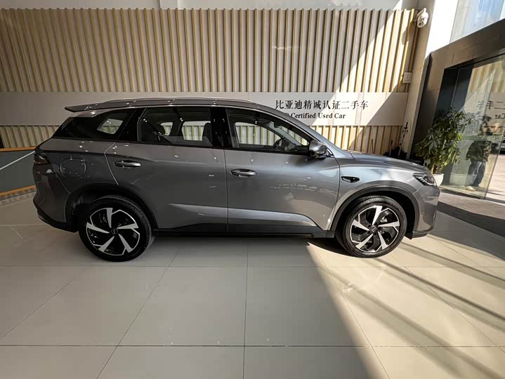 Фото 3 - BYD Sea Lion 05 DM-i Hybrid