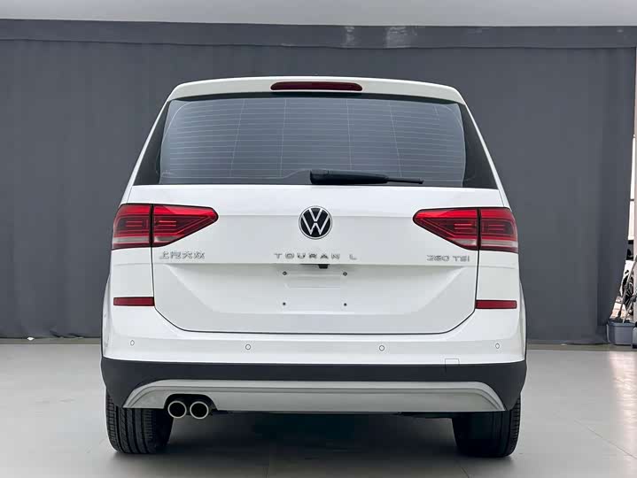 Фото 5 - Volkswagen Touran L