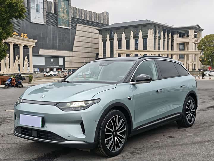 Фото 1 - Leapmotor C11