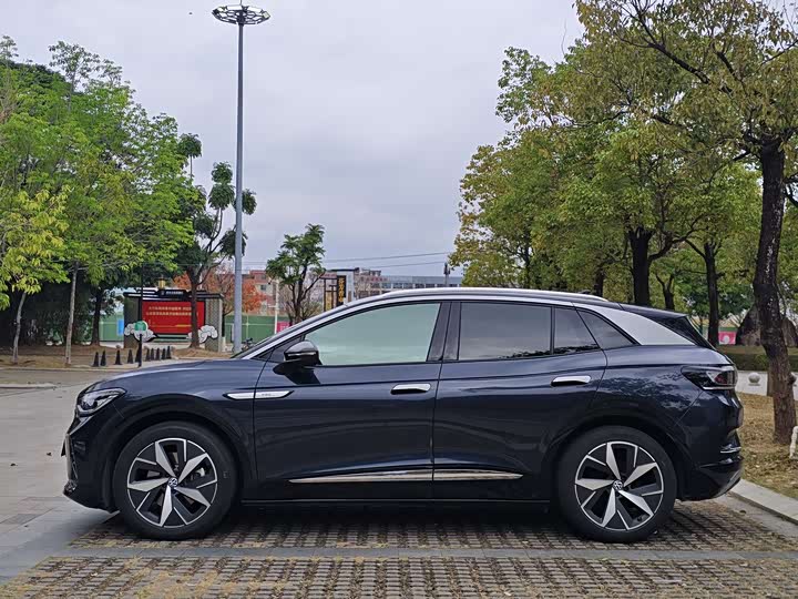 Photo 5 - Volkswagen ID.4 Crozz