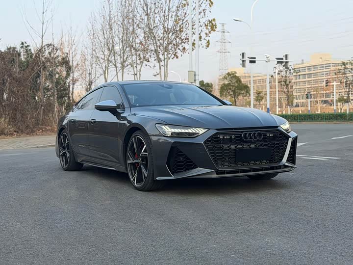 Фото 3 - Audi A7