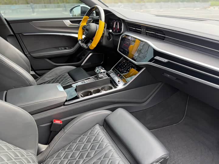 Фото 6 - Audi A7