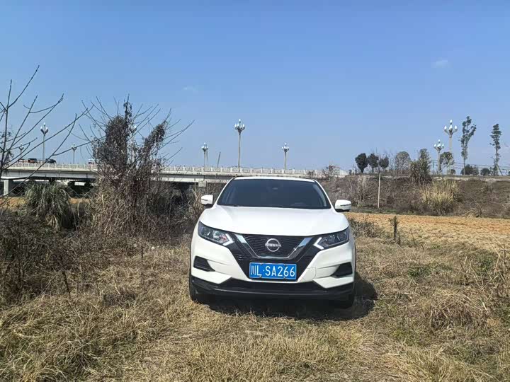 Фото 2 - Nissan Qashqai