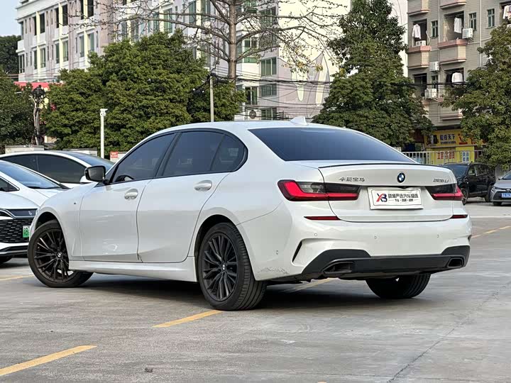 Фото 4 - BMW 3 Series