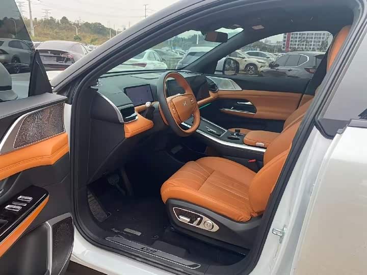 Фото 6 - XPeng G9