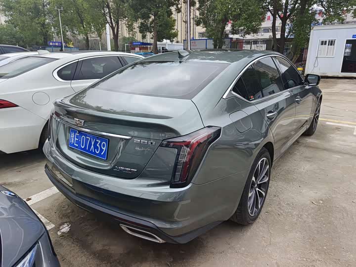 Фото 8 - Cadillac CT5