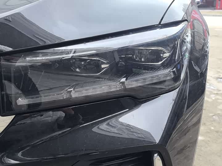 Фото 4 - Geely Monjaro