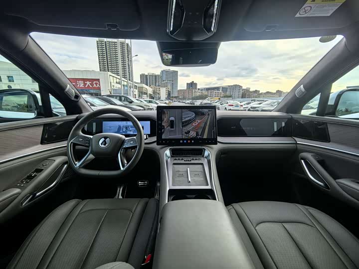 Фото 9 - Denza N9