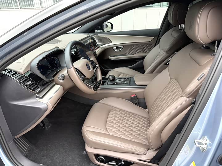 Фото 4 - BYD Han