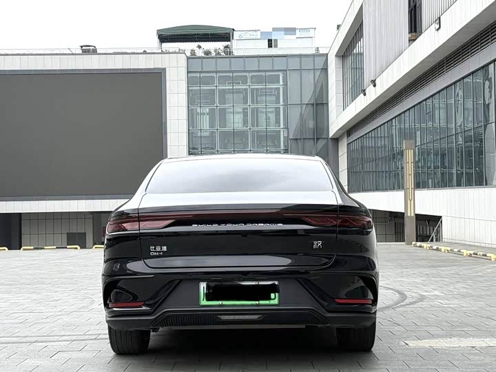 Фото 8 - BYD Han