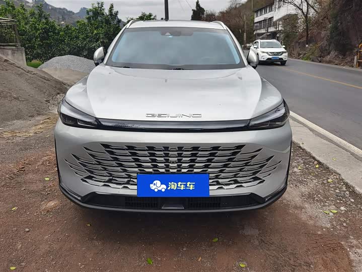 Фото 2 - Beijing X7