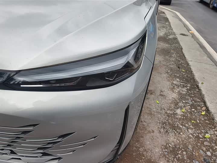 Фото 5 - Beijing X7