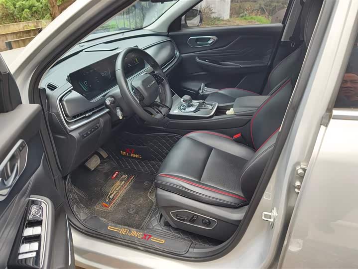 Фото 9 - Beijing X7