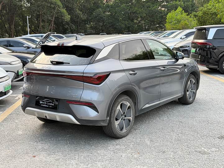 Фото 4 - BYD Yuan Plus