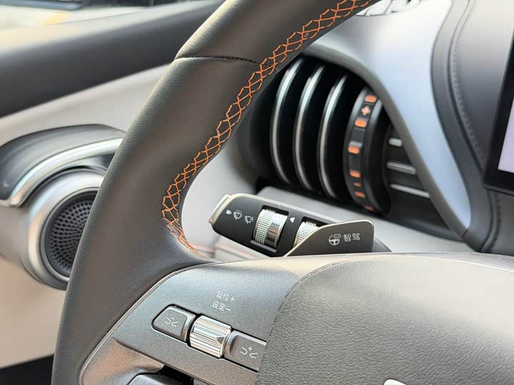 Фото 9 - BYD Yuan Plus