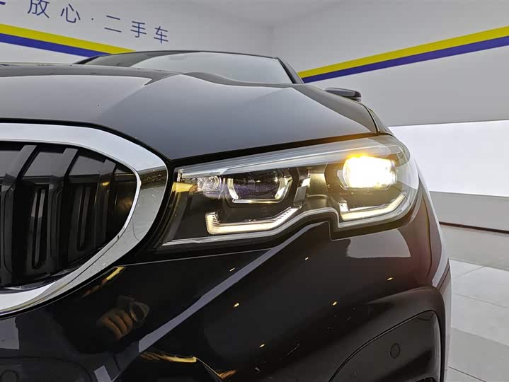 Фото 5 - BMW 3 Series