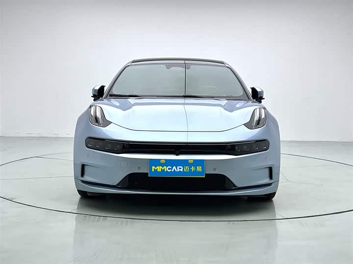 Фото 2 - Zeekr 001